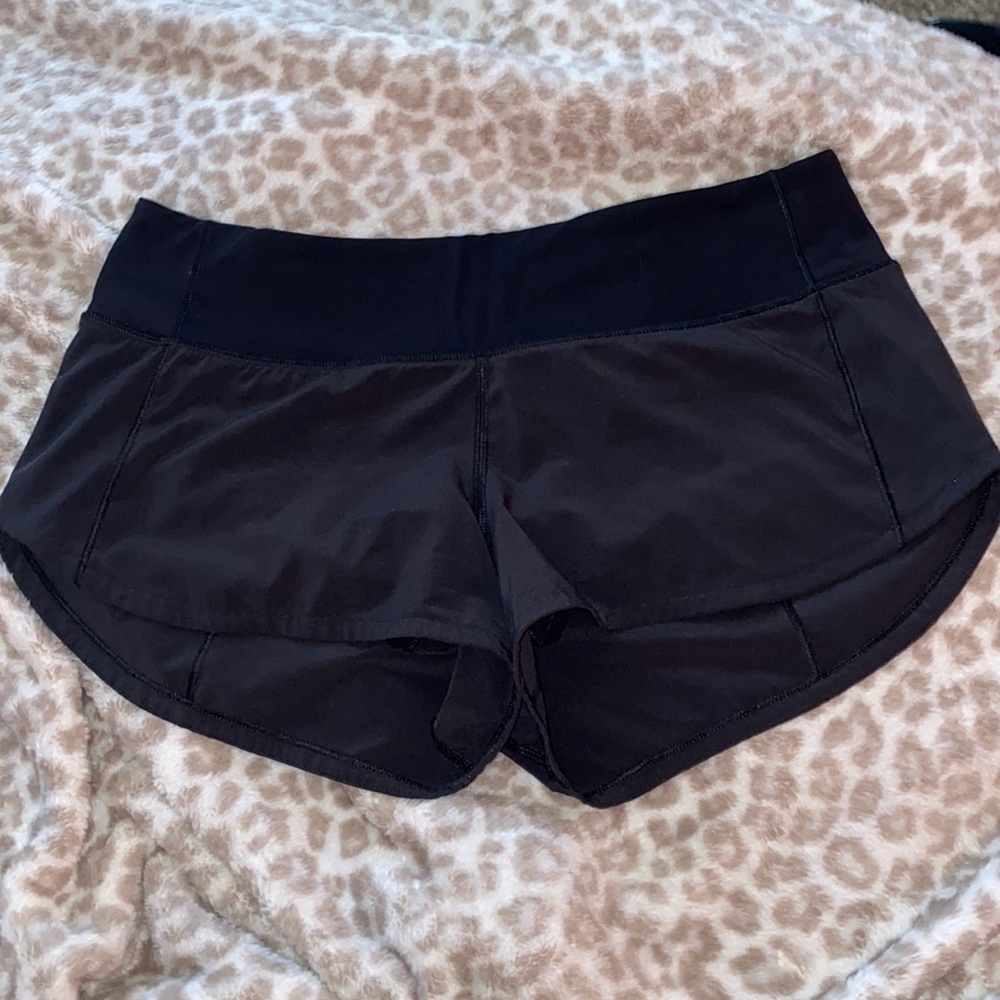 Lululemon Black speed up shorts
